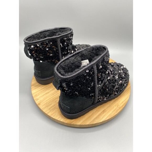 UGG Boots Womens Size 6 Black Mini Chunky Leather Shearling Sequin Wool 1130602 - Picture 4 of 12